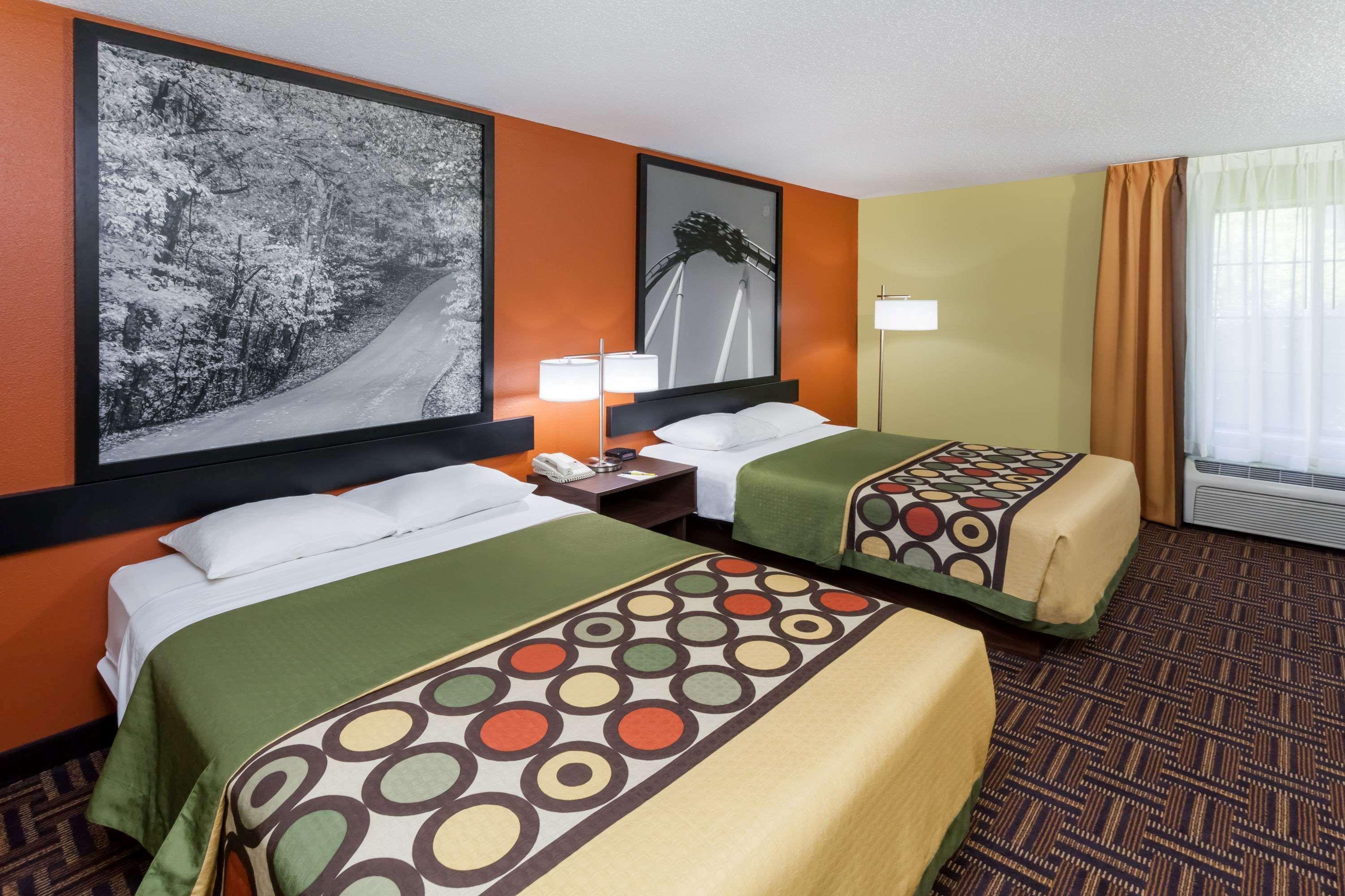 Super 8 By Wyndham Rochester Dış mekan fotoğraf