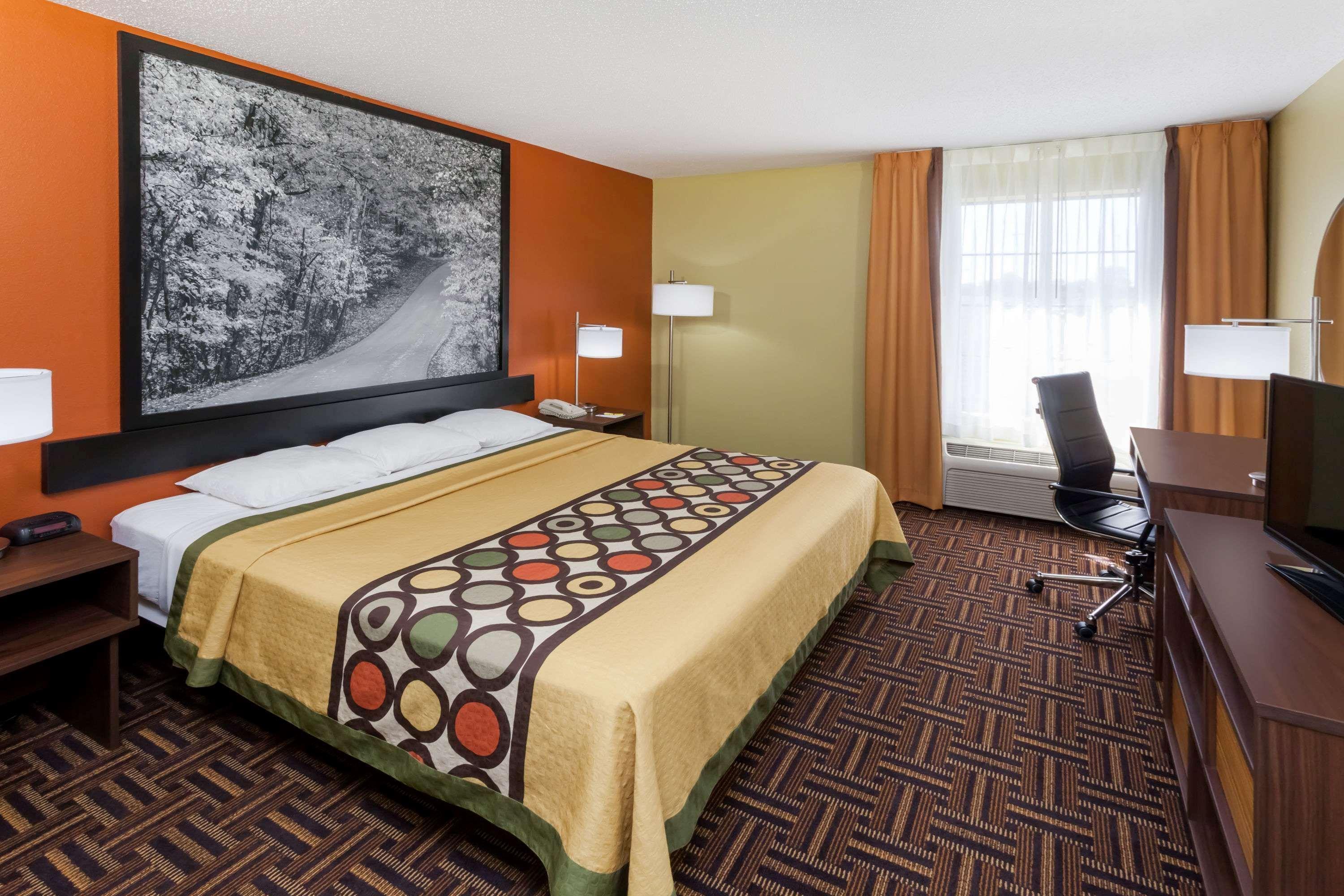 Super 8 By Wyndham Rochester Dış mekan fotoğraf
