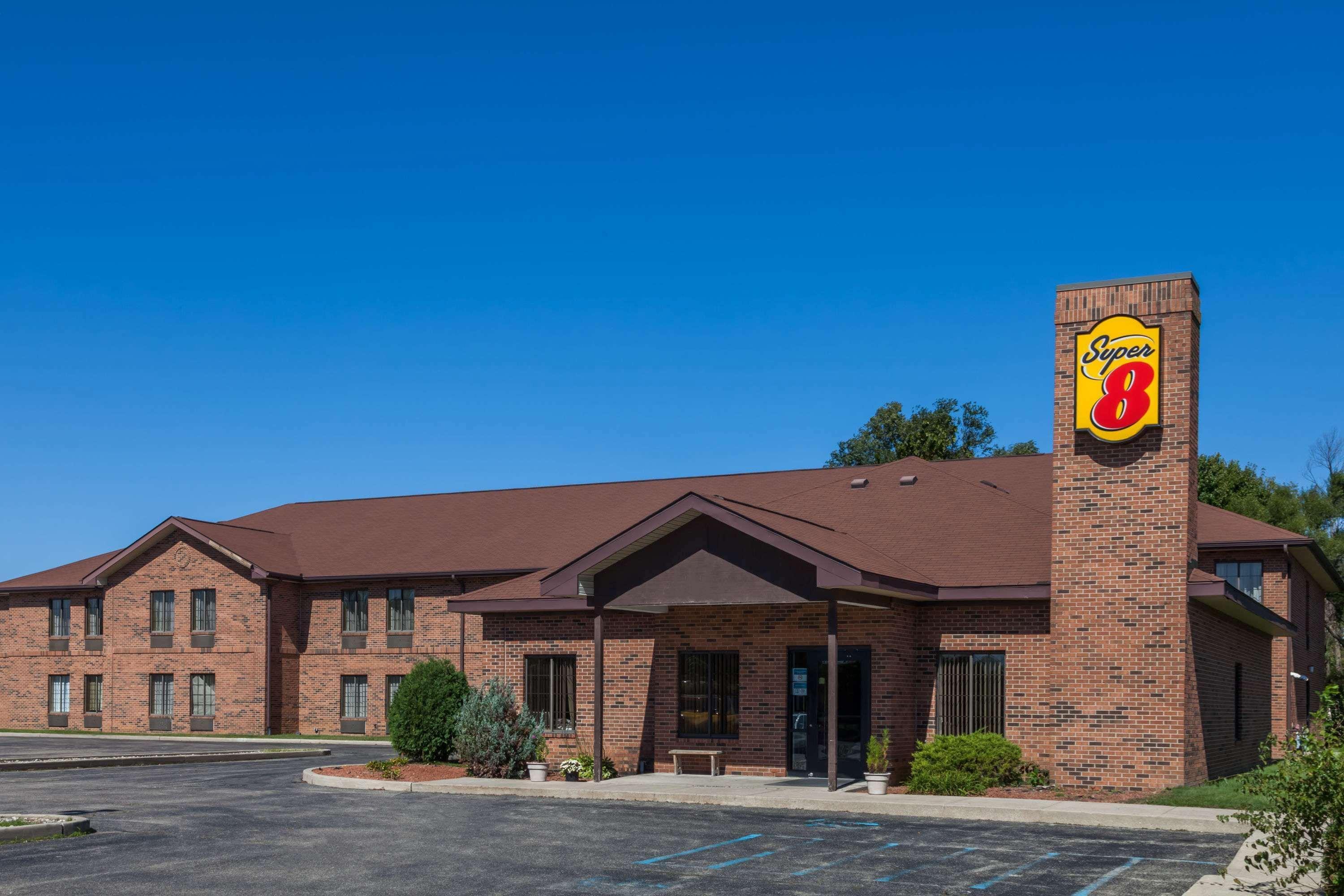Super 8 By Wyndham Rochester Dış mekan fotoğraf